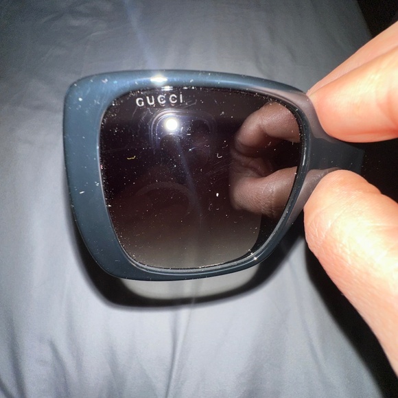 Gucci sunglasses - Picture 1 of 5